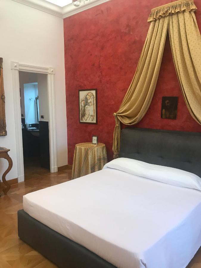 Elegante Appartamento Nel Centro Di Roma Exterior foto
